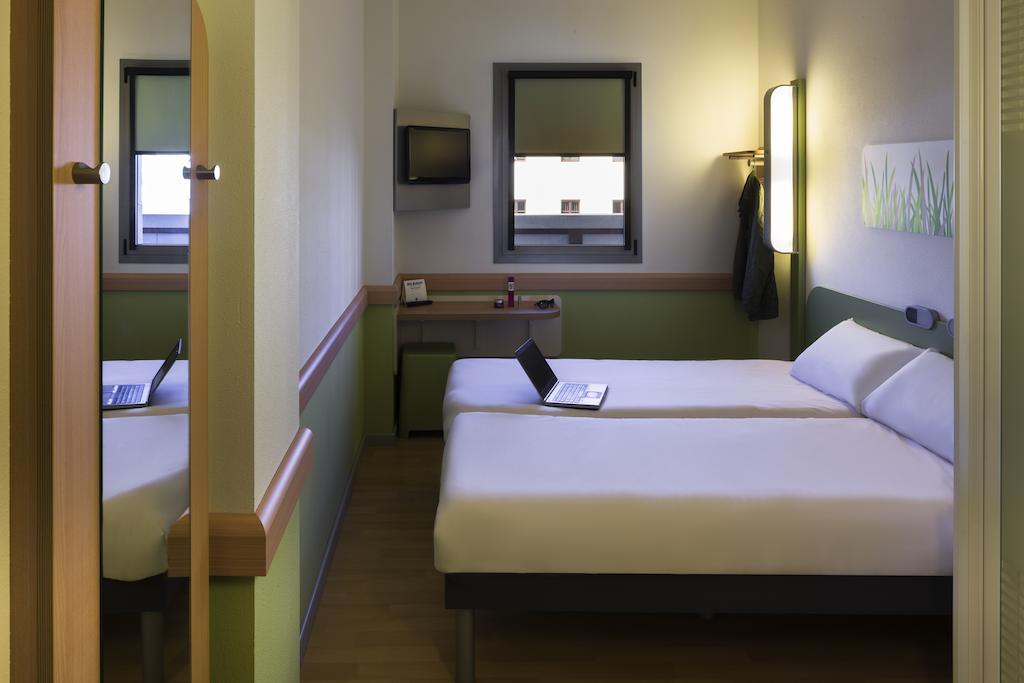 Ibis Budget Madrid Getafe Esterno foto